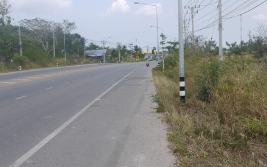 20 Rai of Prime Land for a Luxury Housing Project in Hin Lek Fai, Thailand