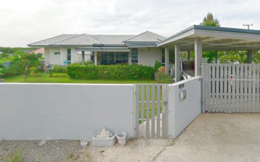 Schönes Einfamilienhaus mit 3 Schlafzimmern und 2 Bädern in Hin Lek Fai zu verkaufen