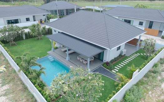 Stilvolles Wohnen in tropischer Ruhe – Nan C Residence Hua Hin, Thailand